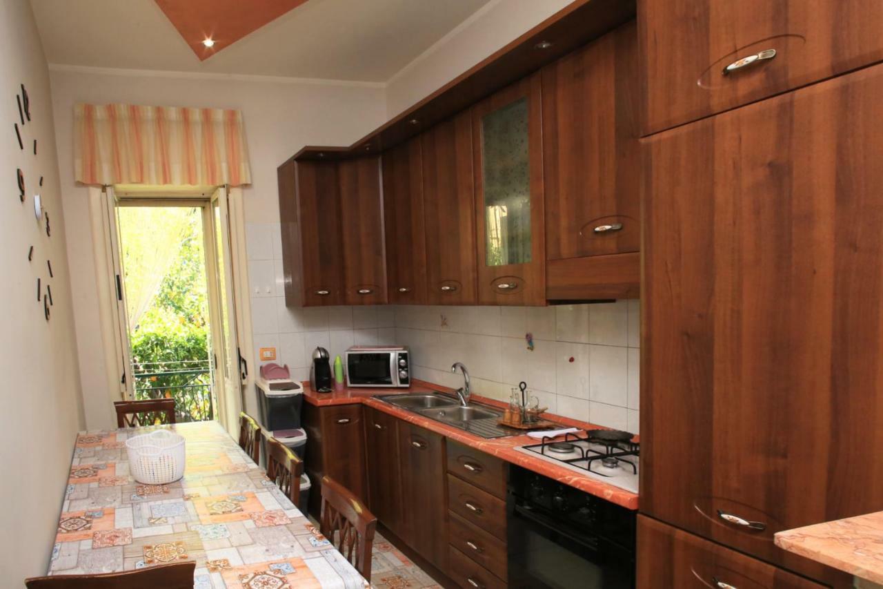 Enjoy Solemare Bed & Breakfast Casola di Napoli Luaran gambar